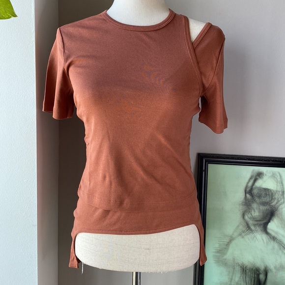 Helmut Lang CutOut T-Shirt Detailing Cut Tshirt - Size Medium - Picture 4 of 14